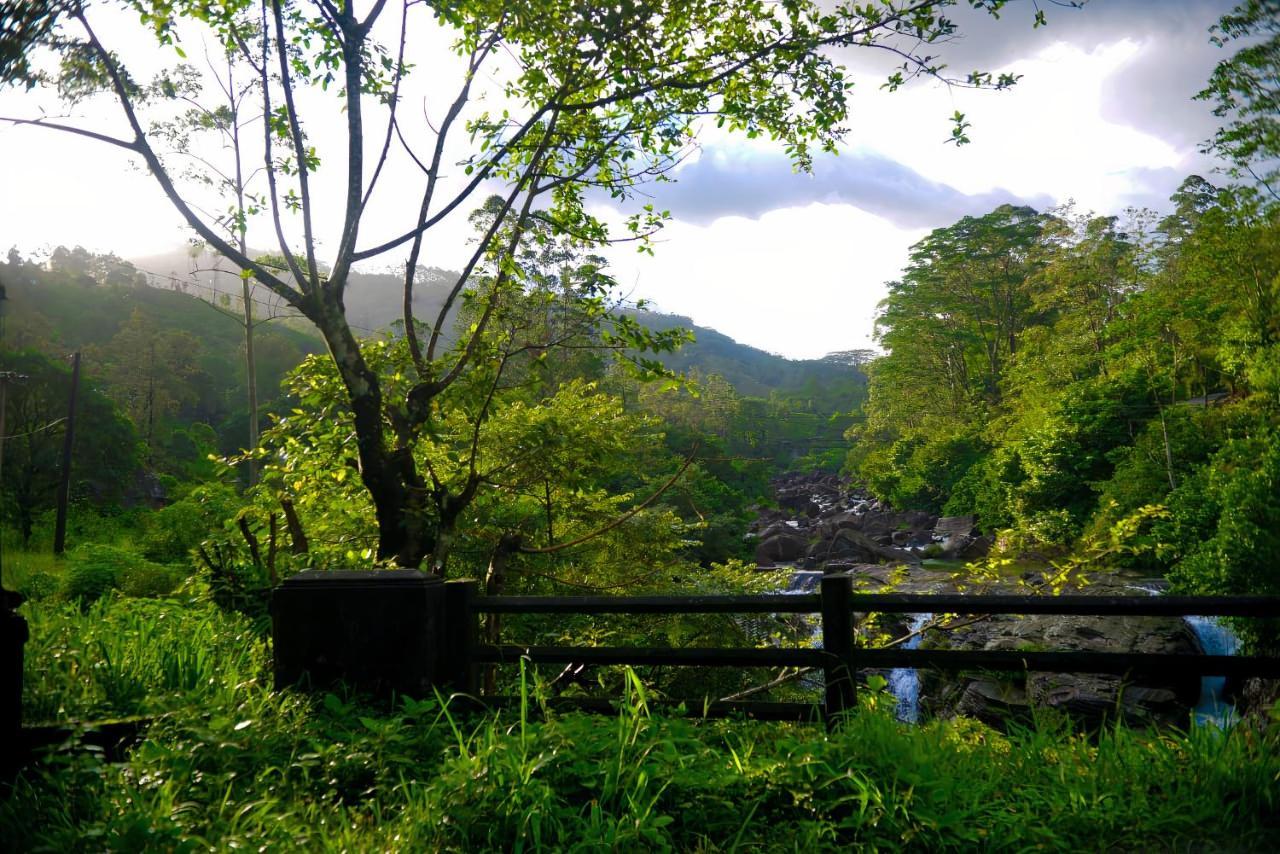 Fallside Rest Norton Bridge Buitenkant foto